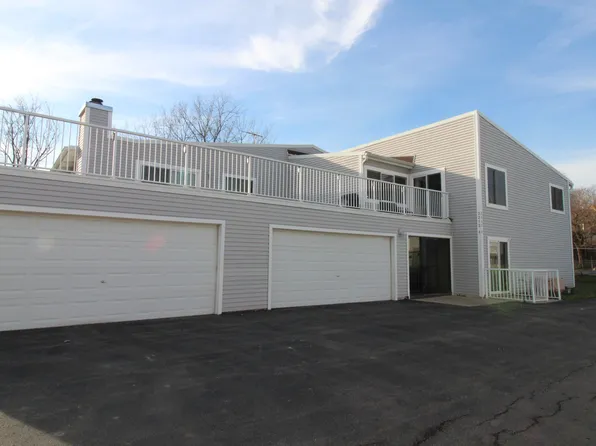 2252 N Baldwin Way Unit 2A, Palatine, IL 60074