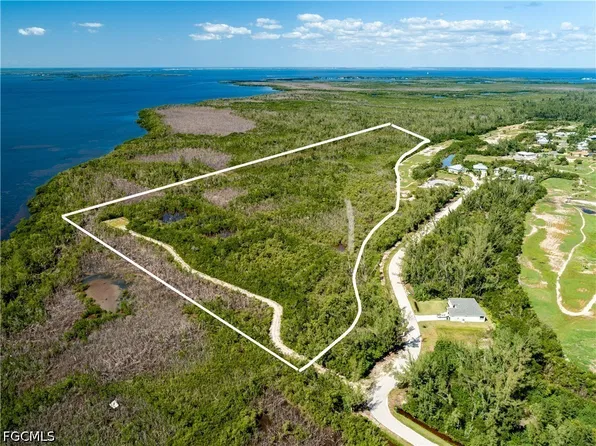 Caloosa Dr, Bokeelia, FL 33922