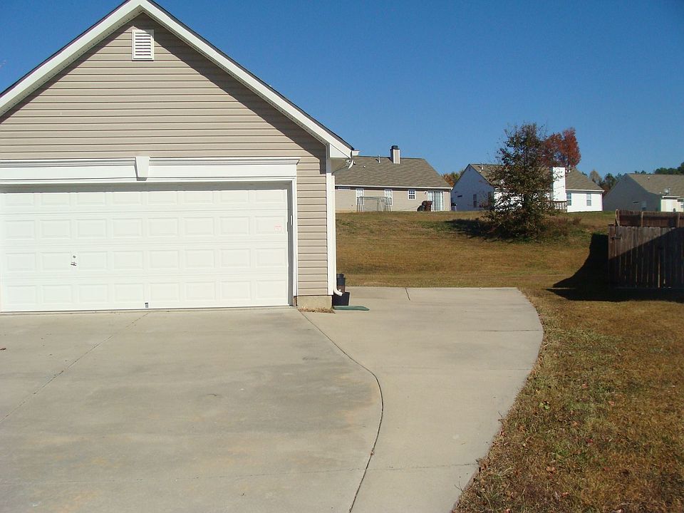 1st image of 4005 Gatwick Ct