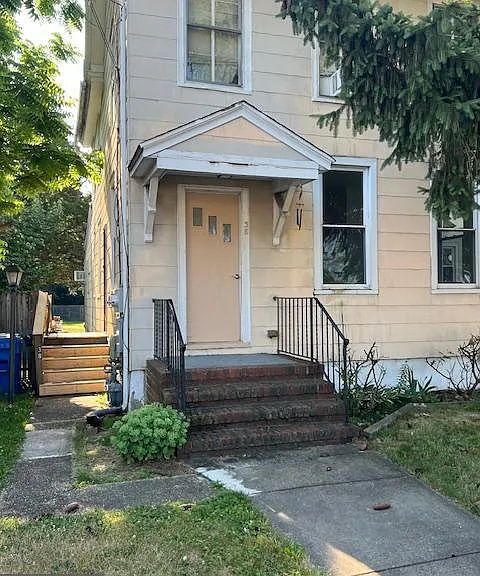 38 S Main St #A — Photo 2