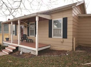 605 Walnut St, Weston, MO 64098