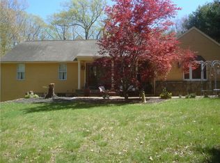 55 Harris Ave, Lincoln, RI 02865