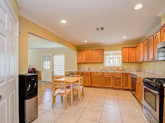 3806 Arbor St — Photo 7