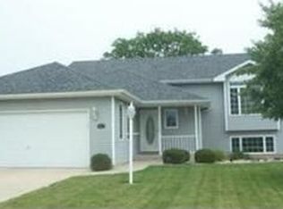 6041 W 89th Ln, Crown Point, IN 46307