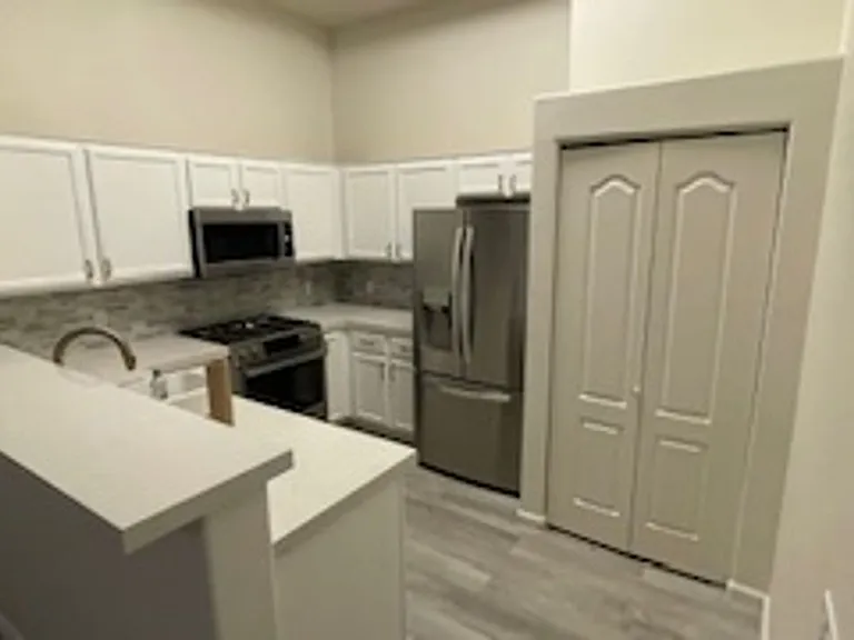 700 Carnegie St #1424 — Photo 7