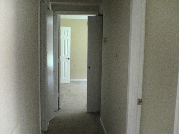 4th image of 1946 Kennedy Dr APT T2
