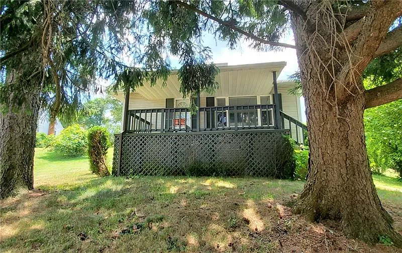 7990 Saltsburg Rd photo 1