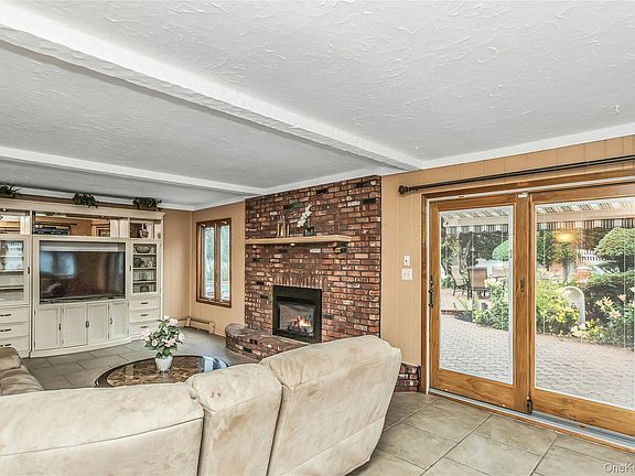 5th image of 3901 Jane Court