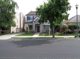 1094 Claremont Dr, Brentwood, CA