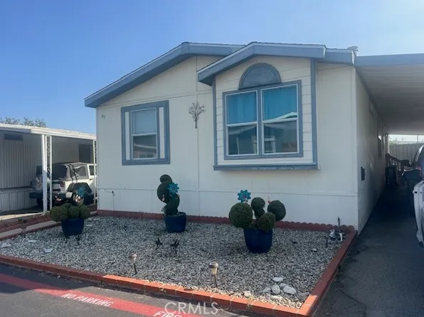 21500 Lassen St Space 37, Chatsworth, CA 91311