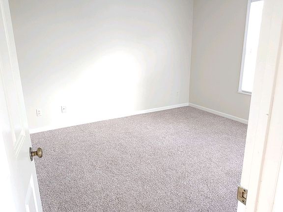 2nd image of 1400G Cedar Ridge Dr