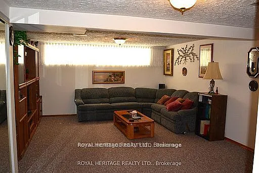 62 Brant Ct — Photo 26