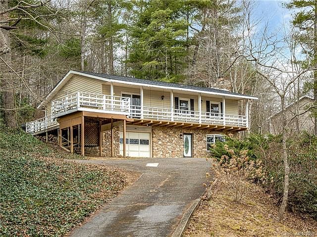 1st image of 50 Springwood Dr