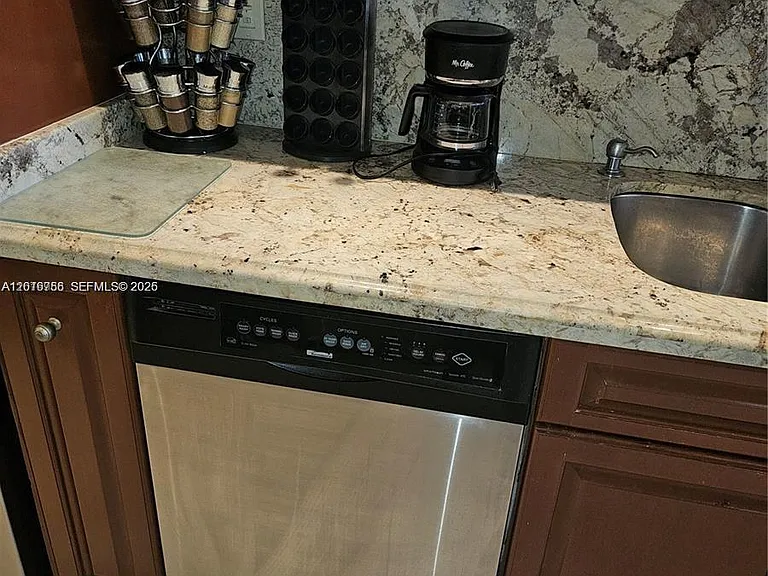 2049 S Ocean Dr #Penthouse 1 — Photo 20