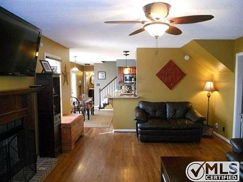 5th image of 1406 S Callywood Ct