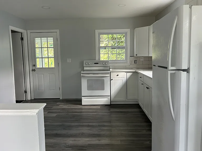 152 Cottage Rd — Photo 8