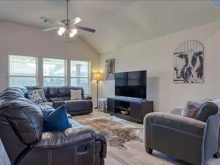 32659 Timber Point Dr — Photo 4