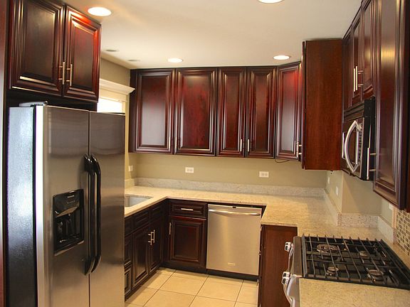 5th image of 1304 Willow Ave
