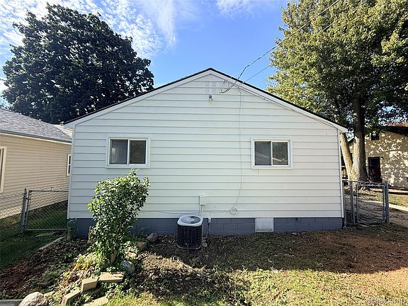5th image of 29345 Sheeks Blvd S