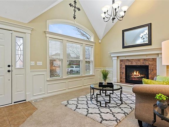 3rd image of 7709 Dove Ave