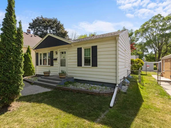 5707 N 36th STREET, Milwaukee, WI 53209
