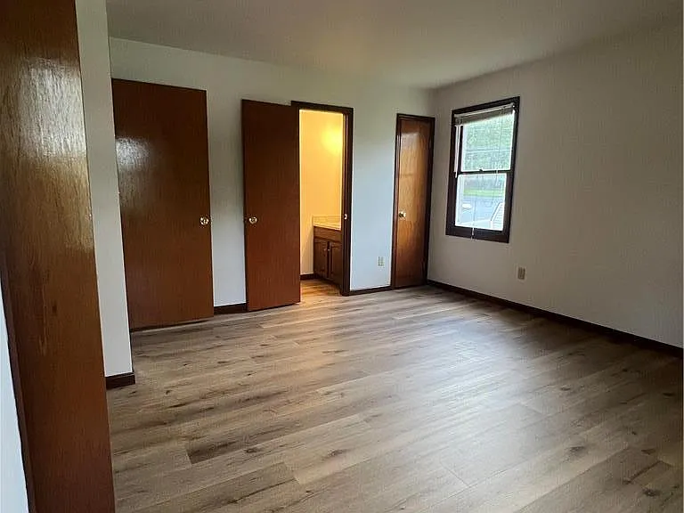 1532 N New St #B — Photo 7