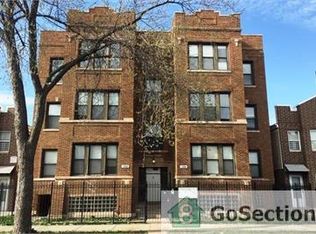 3350 W Evergreen Ave #31E, Chicago, IL 60651
