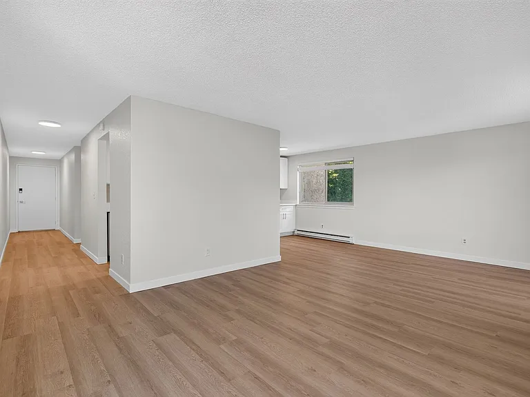 Lawton Park Villas- One month free- 2 Bed / 2 Bath Space to Live, Room to Breathe, All Yours. Mag... — Photo 20
