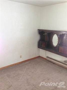 5th image of 304 S Gladwin St