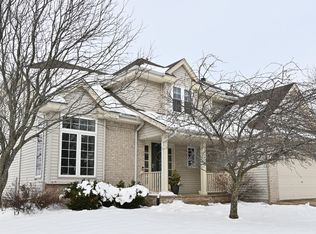 2603 Fox River Pkwy, Waukesha, WI 53189