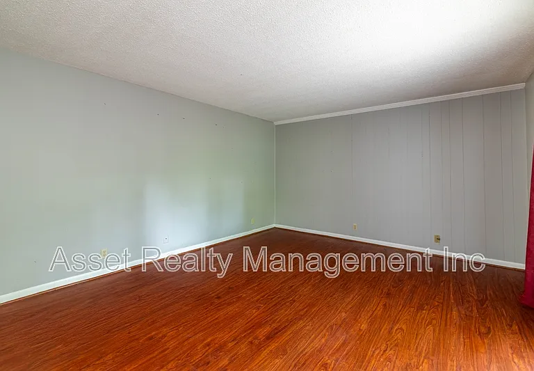 9124 Woodpark Ln NW #D — Photo 8