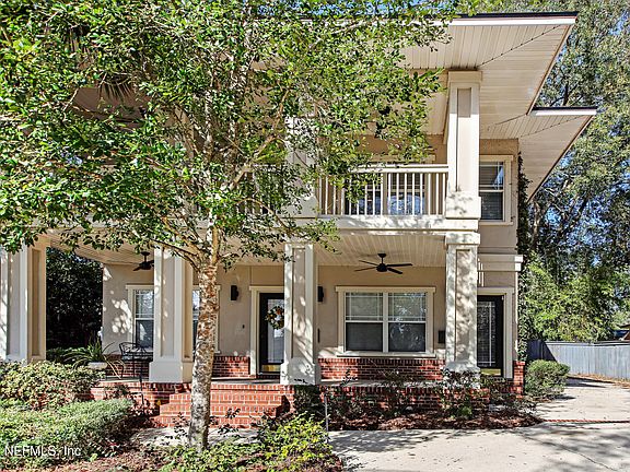 3rd image of 3967 OAK Street