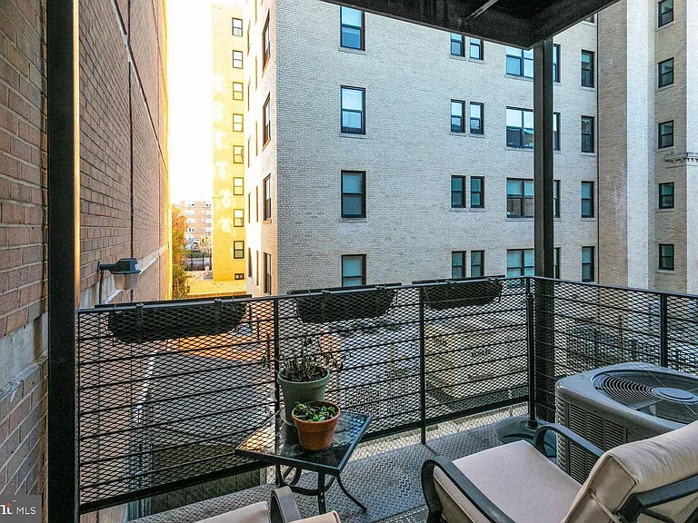 2650 15th St NW #2 — Photo 22