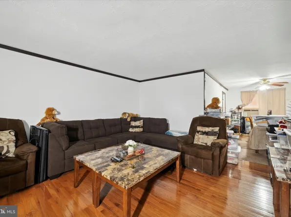 1351 Elson Rd, Brookhaven, PA 19015