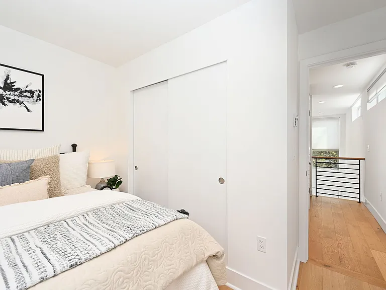 2108 E James St #A — Photo 11