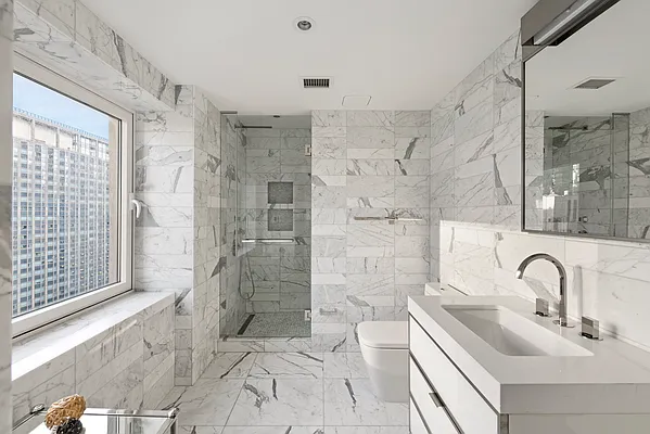 Sold by Compass | media 17