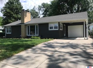 5925 Cleveland Ave, Lincoln, NE 68507