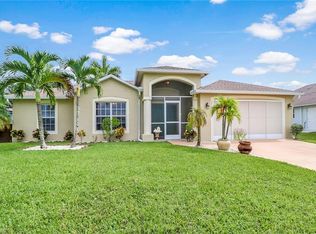 1214 SW 10th St, Cape Coral, FL 33991