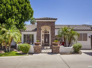 2119 E Catamaran Dr, Gilbert, AZ 85234