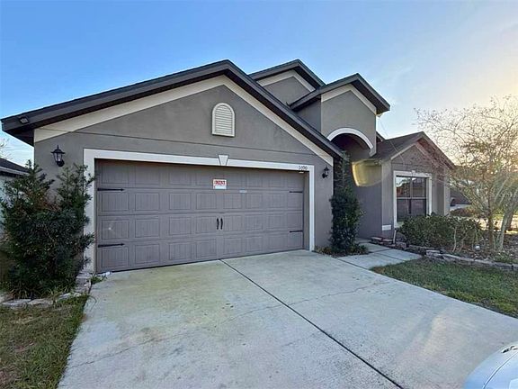 3rd image of 1090 WOODLARK DRIVE