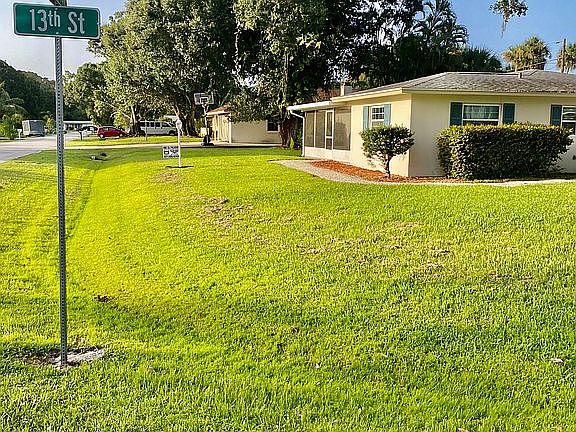 2nd image of 1266 46th Ave