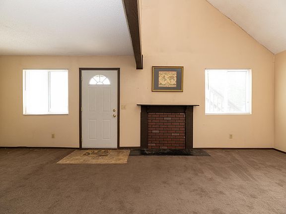 4th image of 5955 Briarcliff Ct