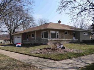1000 S 9th St, Prairie Du Chien, WI 53821