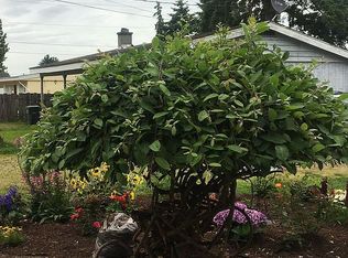 7680 Pine Dr, Blaine, WA 98230