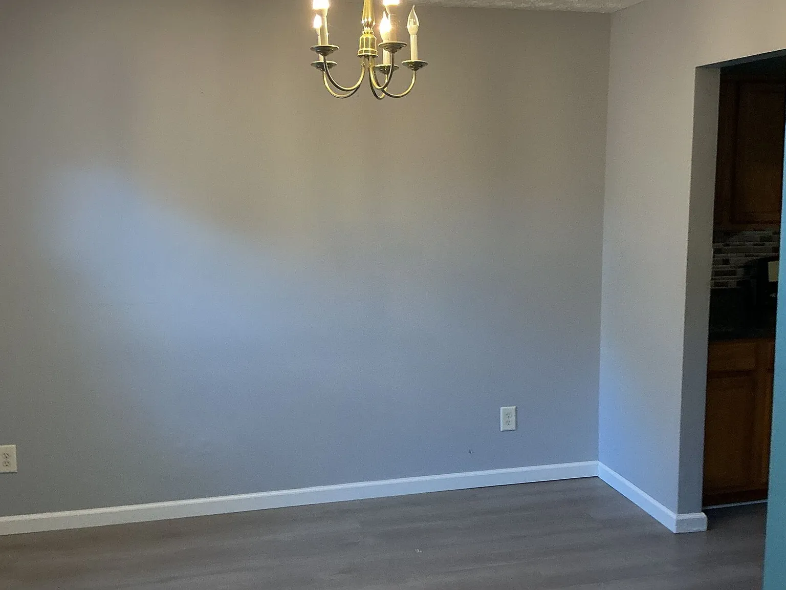 3 bed, 2.5 bath, 1493 sqft, $2,000 — Photo 3