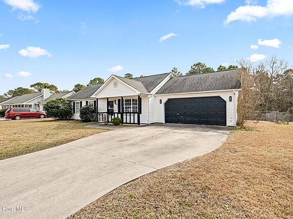 2nd image of 142 Parnell Road