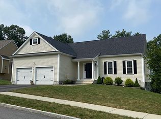 23 Westview Ave, Millbury, MA 01527