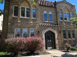 3532 N Oakland Ave #4, Milwaukee, WI 53211