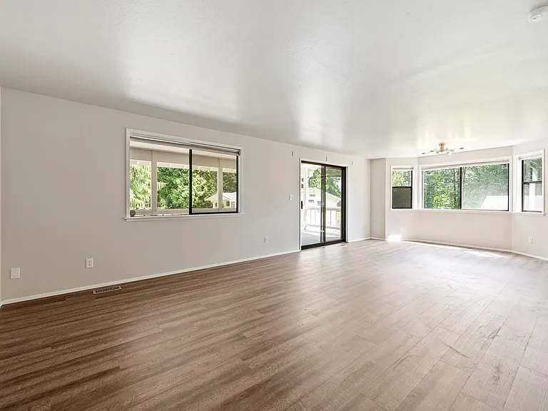 16902 NE Woodinville Duvall Rd #B — Photo 12