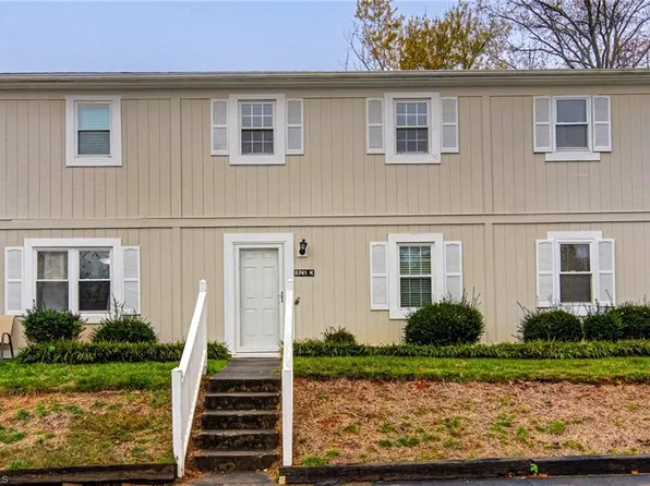 5741 Bramblegate Rd Unit K, Greensboro, NC 27409